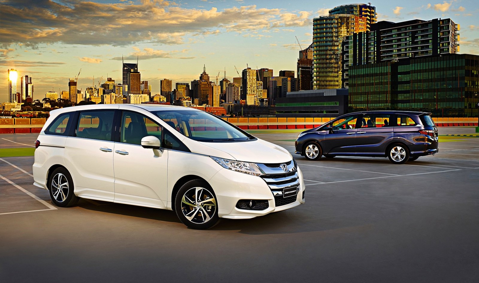 2015-Honda-Odyssey-Australia[1]