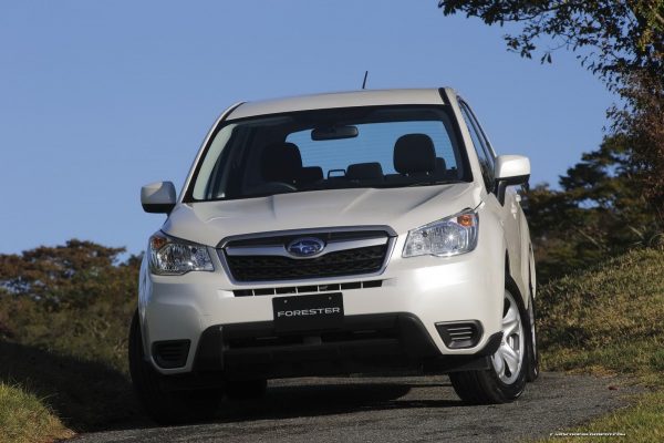 2013-subaru-forester-xt-turbo-new-zeeland-23[1]