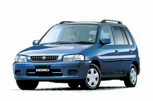 mazda_demio_1996_1